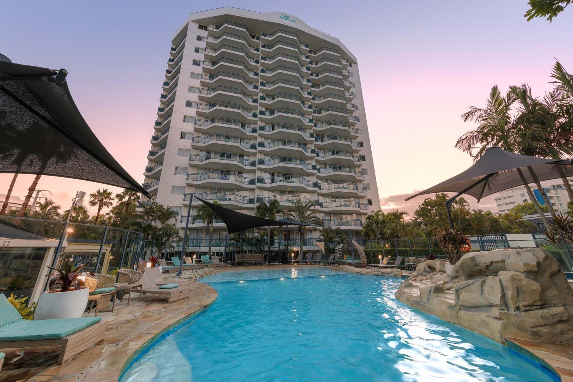 Club Wyndham Kirra Beach Гоулд Коуст Екстериор снимка